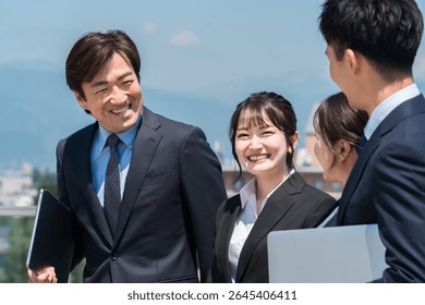 三四级市场奖项